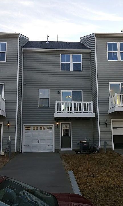 2nd image of 8411 Taverns Ln