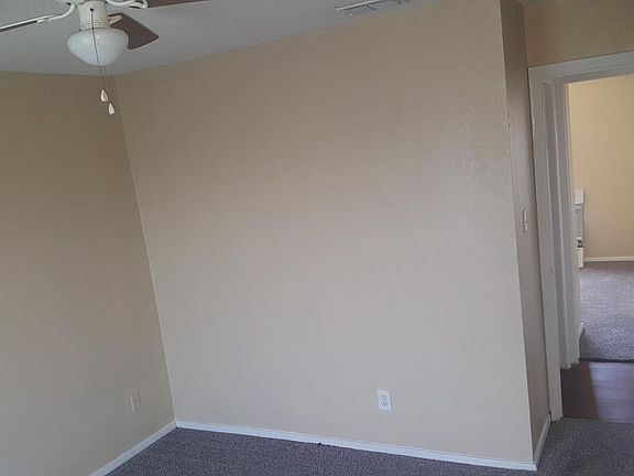 4th image of 2710 Los Amigos Dr APT 46