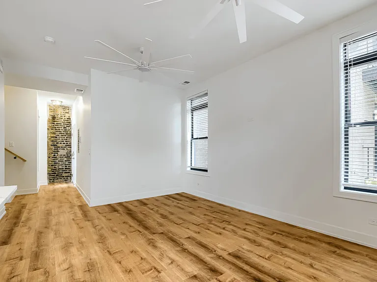 1502 N Hudson Ave #1R — Photo 4