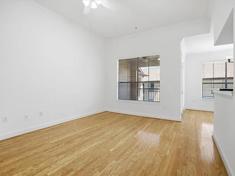 3777 Peachtree Rd NE #1432 — Photo 4