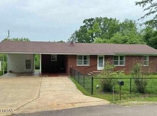 144 Harris Dr, Bethel Springs, TN 38315
