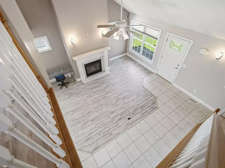1831 Marina Dr — Photo 18