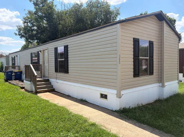 311 E 16th Ave #75, Stillwater, OK 74074
