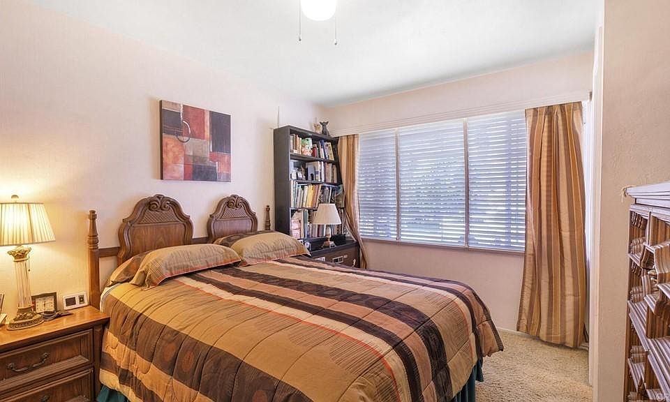 2nd image of 4465 Cynthia Pl