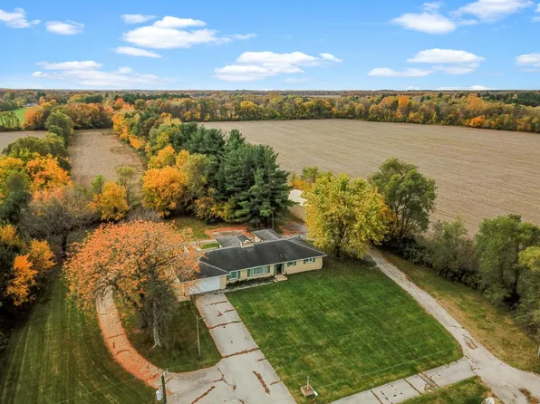 3491 W State Road 10, Lake Village, IN 46349