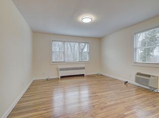 300 Wilson Rd APT 24A, Springfield, NJ 07081
