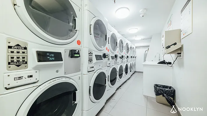 Rented by Nooklyn NYC LLC | media 52