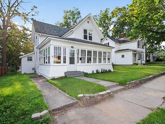3rd image of 408 S Higbee St