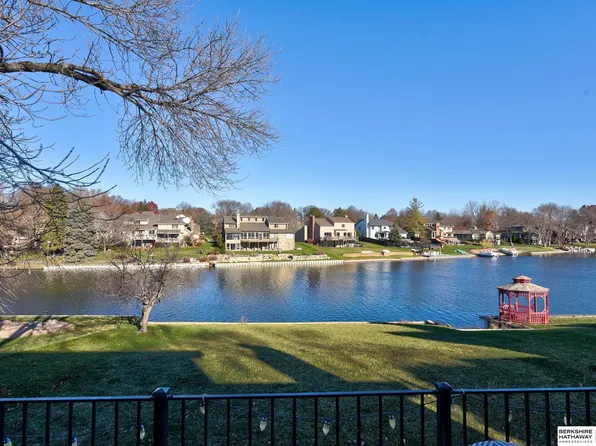 12624 Burt St, Omaha, NE 68154