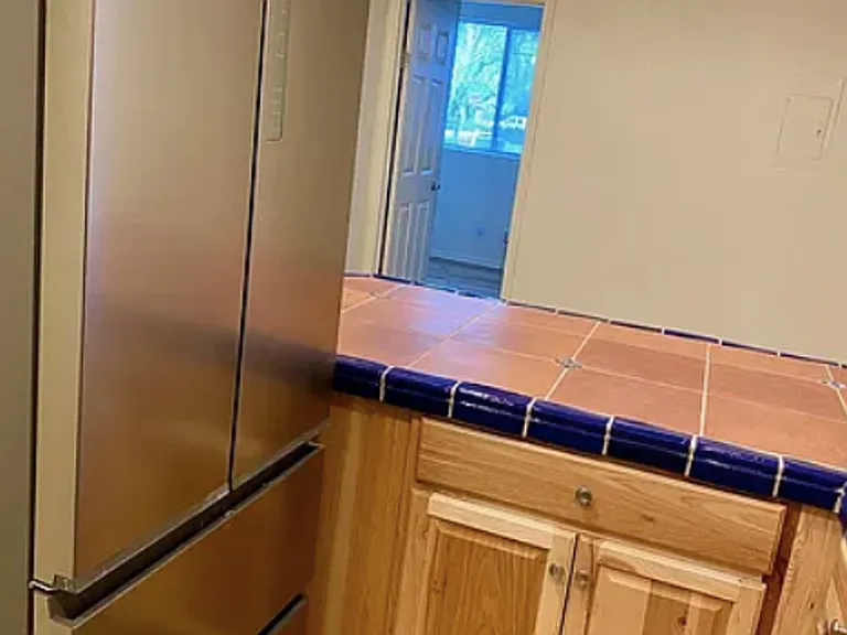 13 E Dupont Ave — Photo 8