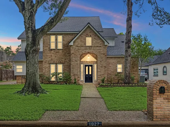 1027 Flagmore Dr, Katy, TX 77450