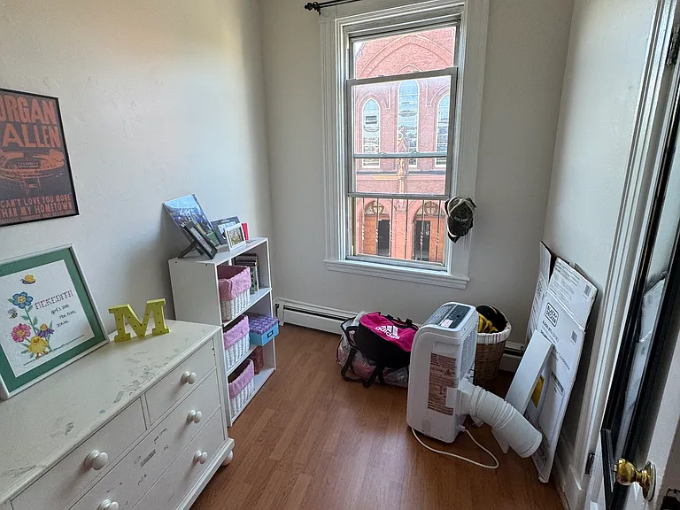 2 Linden St #S3 — Photo 8