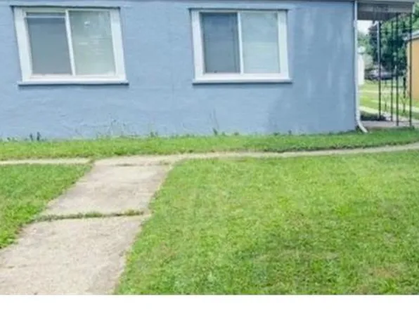 1052 Loretta Ave, Columbus, OH 43211