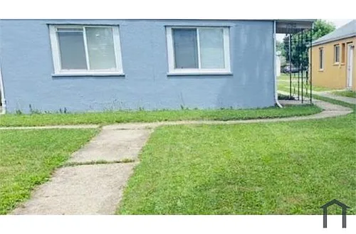 1052 Loretta Ave Photo 1