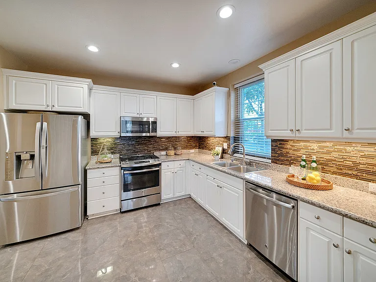 9732 Belladonna Dr — Photo 10
