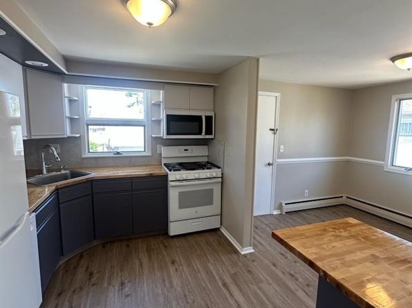 59 Thorpe Ave #2, Avenel, NJ 07001