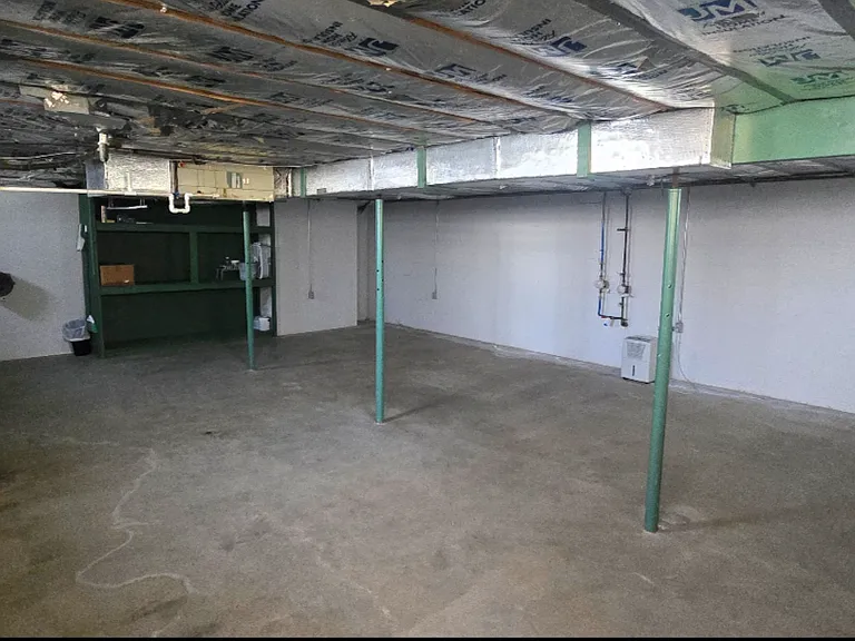 608 S Main St #2 — Photo 4
