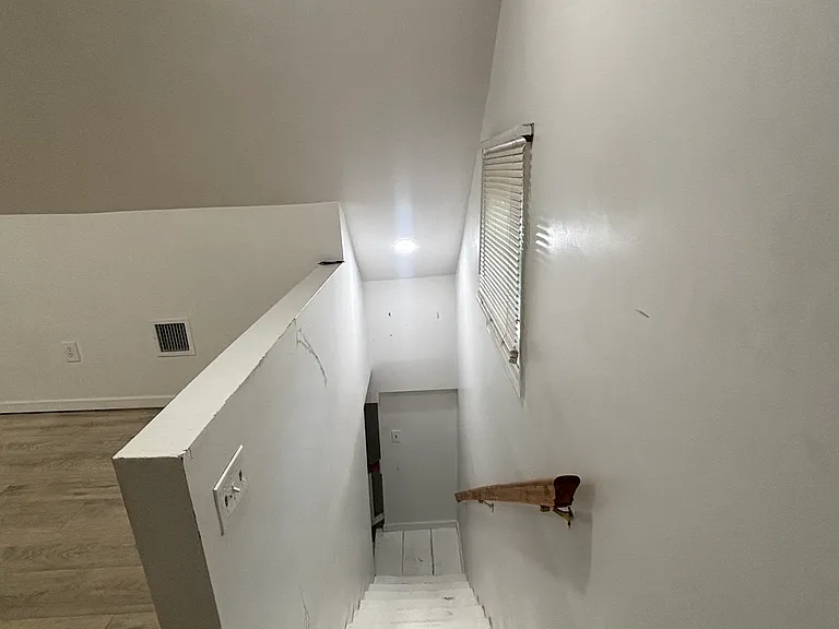 34 W Emerson Ave #2 — Photo 15