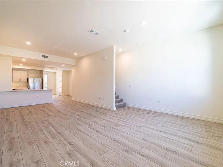180 S New Ave #2 — Photo 14