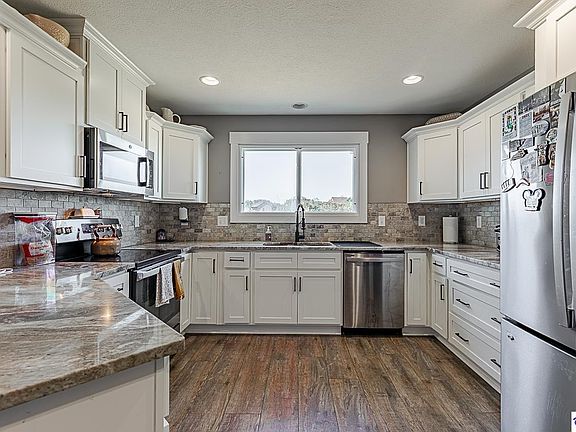 4th image of 216 Elegance Way