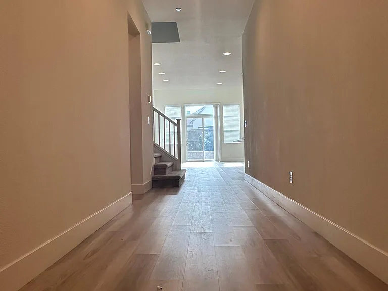 2918 Turner Ave — Photo 20