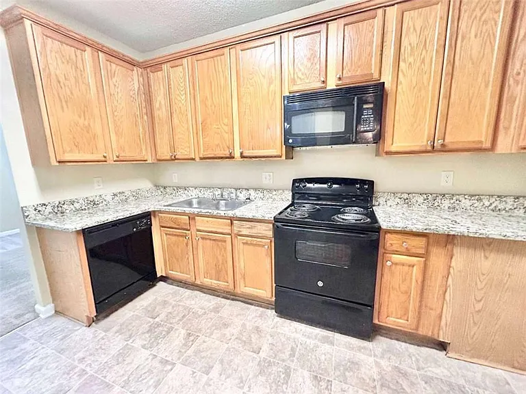 5400 Festival Ave — Photo 9