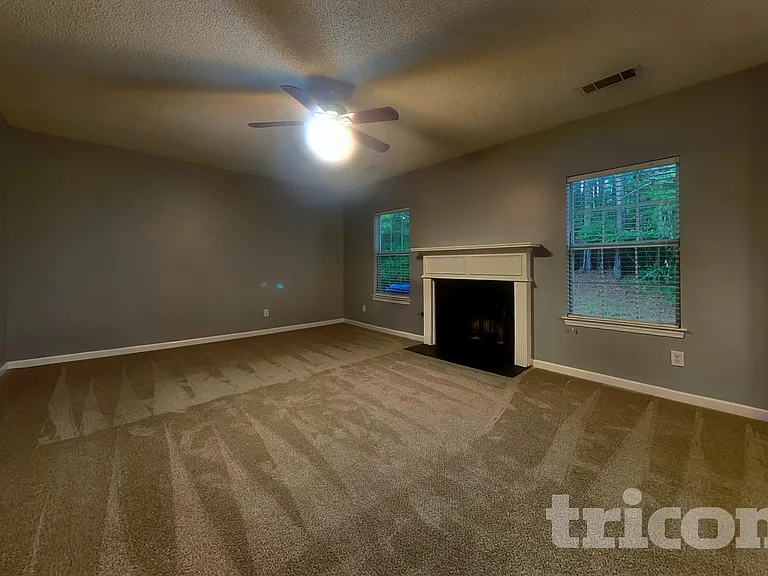 4828 Triger Ln — Photo 2