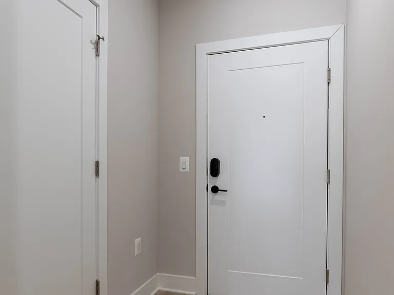 414 Kennedy St NW #204 — Photo 3
