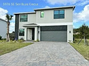 5976 SE Sky Blue Cir