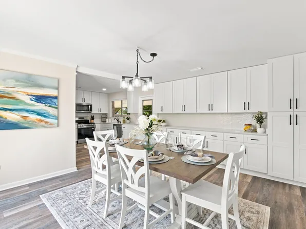 225 Bayou Woods Dr, Fort Walton Beach, FL 32548