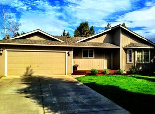 3022 NE Byers Ct, Bend, OR 97701