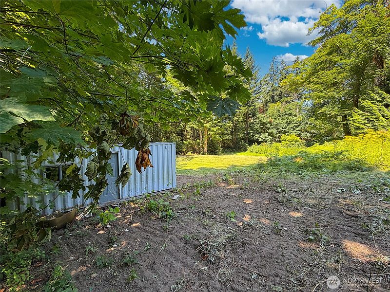 2nd image of 13 Beach Way
