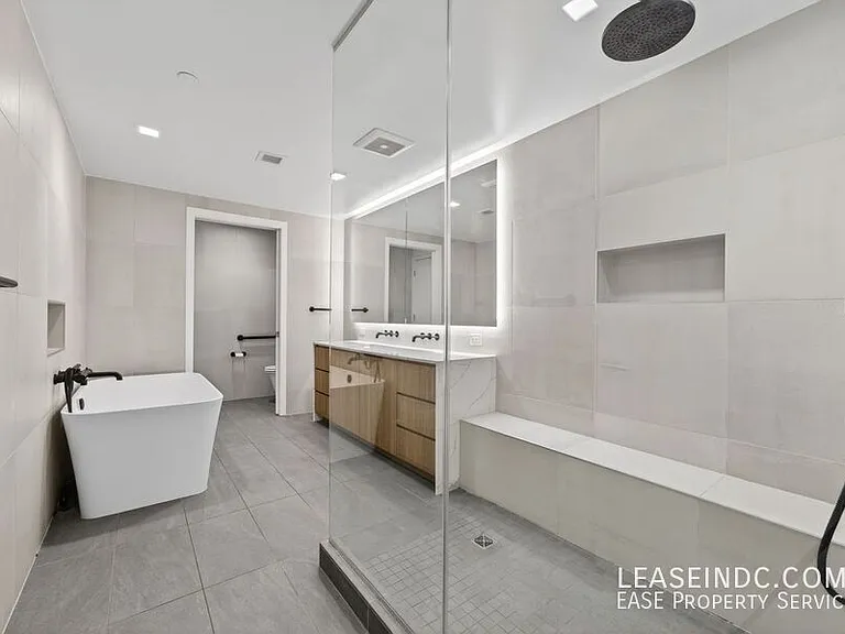 1332 8th St NW — Photo 22