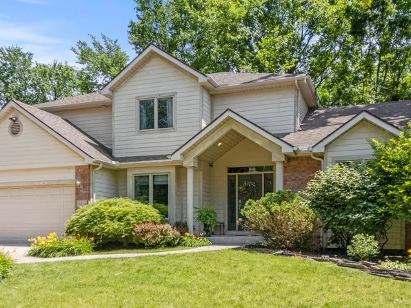 11004 La Cabreah Ln, Fort Wayne, IN 46845