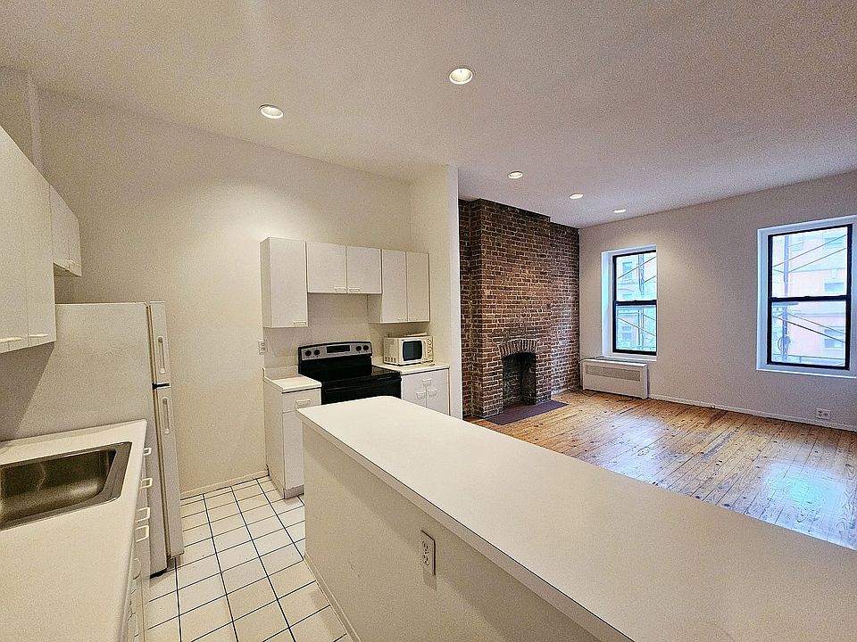 1st image of 207 Columbus Ave #D