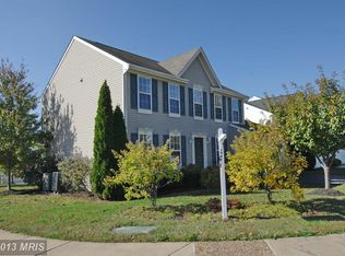 35755 Parklawn Ct, Round Hill, VA 20141