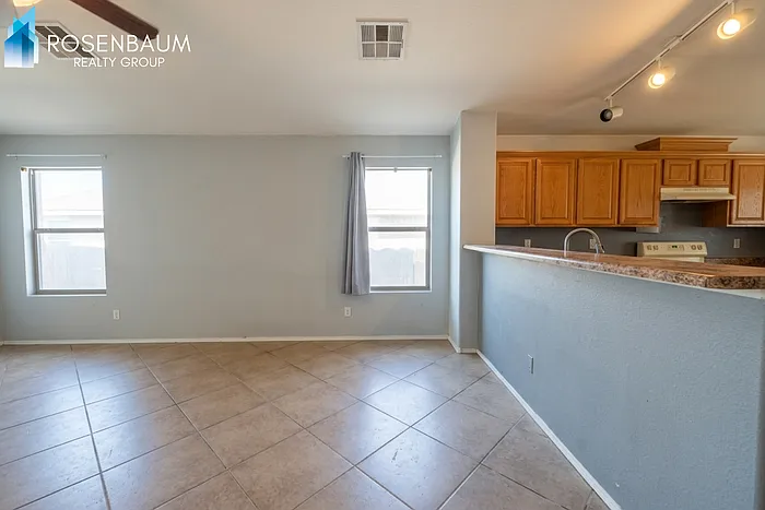 25873 W Miami St — Photo 2