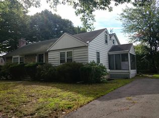 454 Vfw Pkwy, Brookline, MA 02467