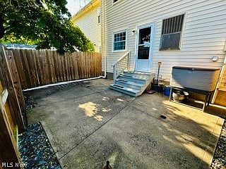 3rd image of 157 Ault St