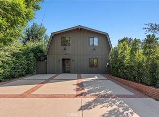 6200 Woodlake Ave, Woodland Hills, CA 91367