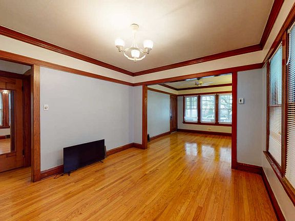 5th image of 5063 N Kolmar Ave