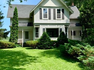 598 Bridge Rd, Cedarburg, WI 53012