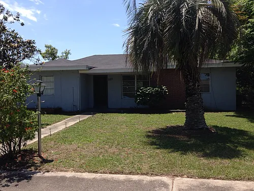 1583 N Page Dr Photo 1