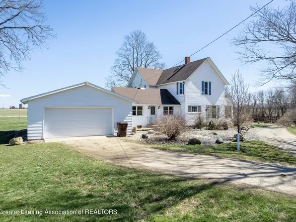 10908 W Maple Rapids Rd, Fowler, MI 48835