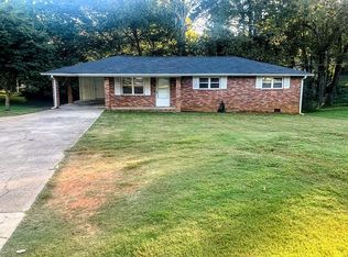 3037 Chapel Hill Rd, Douglasville, GA 30135