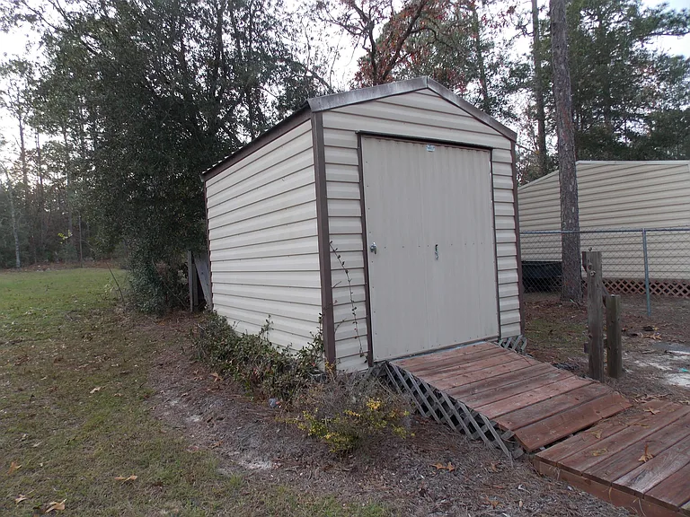 7178 N Ireland Dr — Photo 16