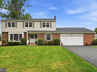 554 Keating Dr, Morrisville, PA 19067