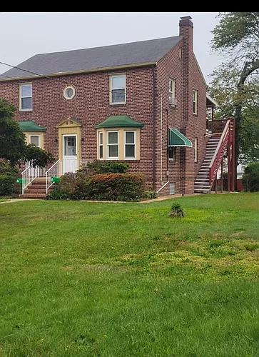 1253 Circle Dr Photo 1