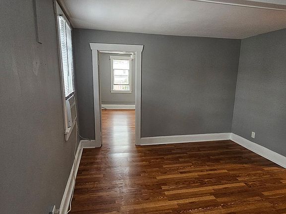 4th image of 6 Main St APT 4