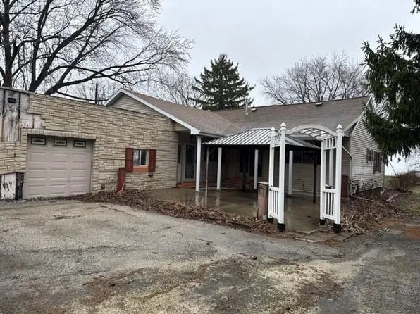 N8909 Lakeshore DRIVE, Van Dyne, WI 54979